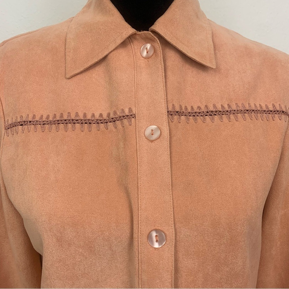 Conrad C Collection Women's Size 4 Peach Faux Suede Bohemian‎ Button Shacket - Picture 3 of 8